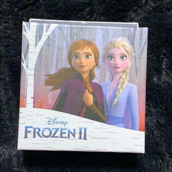 Frozen II earrings - Picture 4 of 4